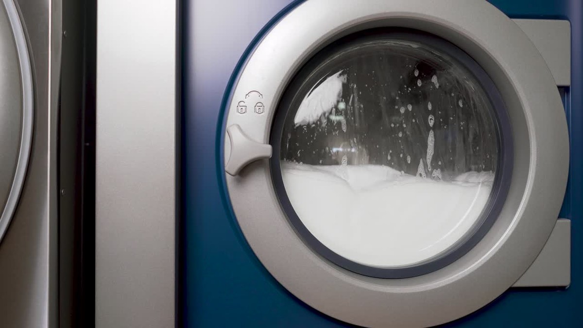 Sušení prádla v zimě vyšlo z módy: Lepší způsoby pro české domácnosti