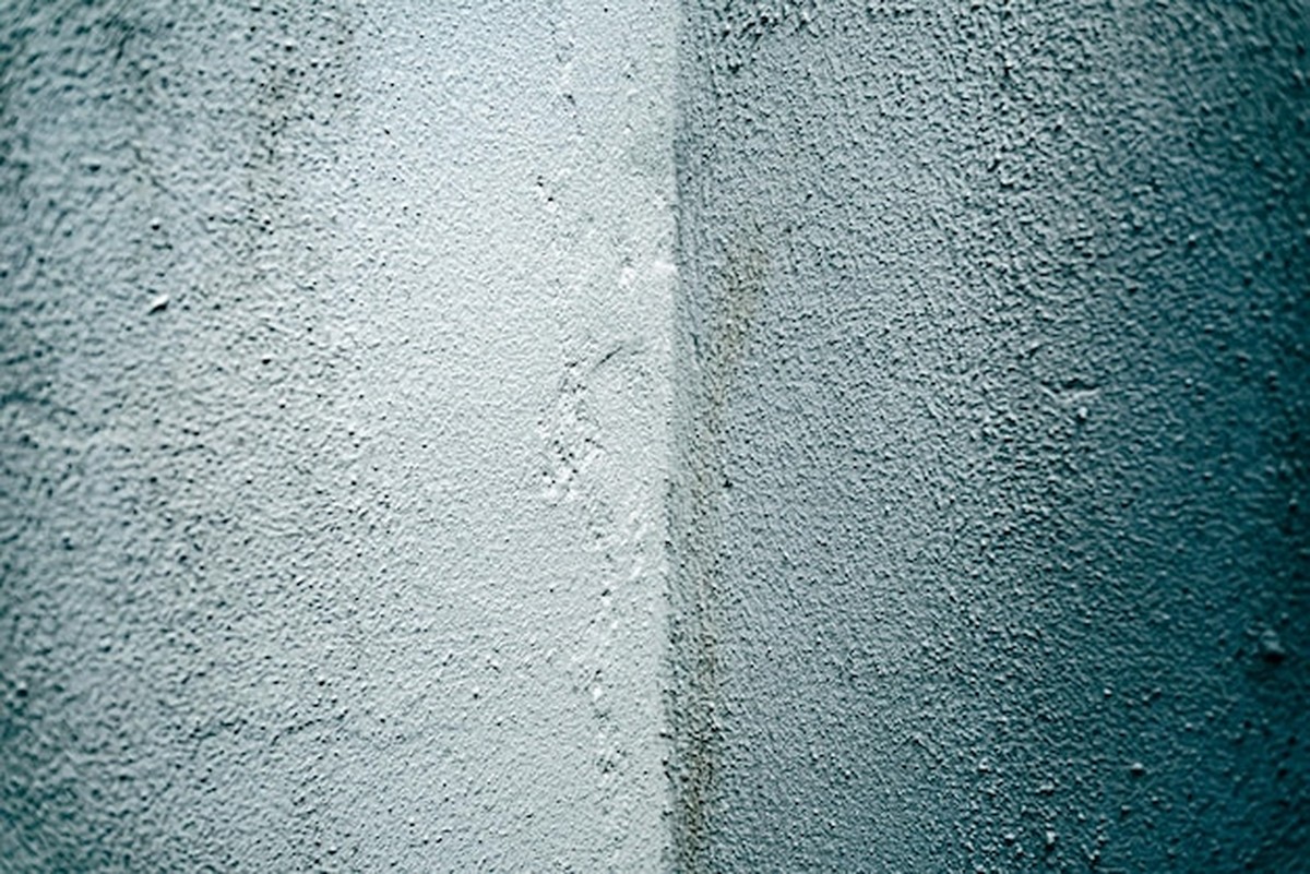 Jak ušetřit na topení v zimě: Jednoduchý trik s okny, který funguje ihned